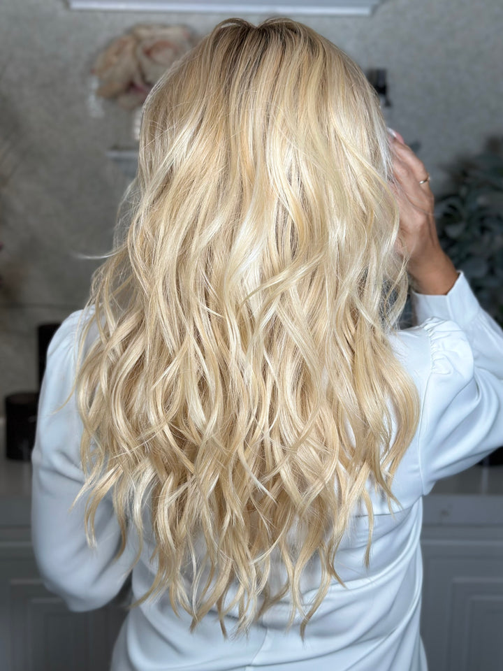 SWEET ROMANCE - Frosted Honey Blonde