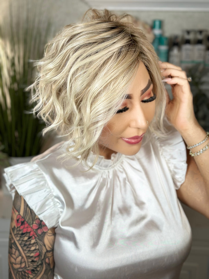 CARE FREE - Paparazzi Blonde