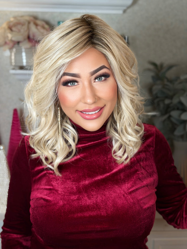 FIRST CHOICE - Paparazzi Blonde*