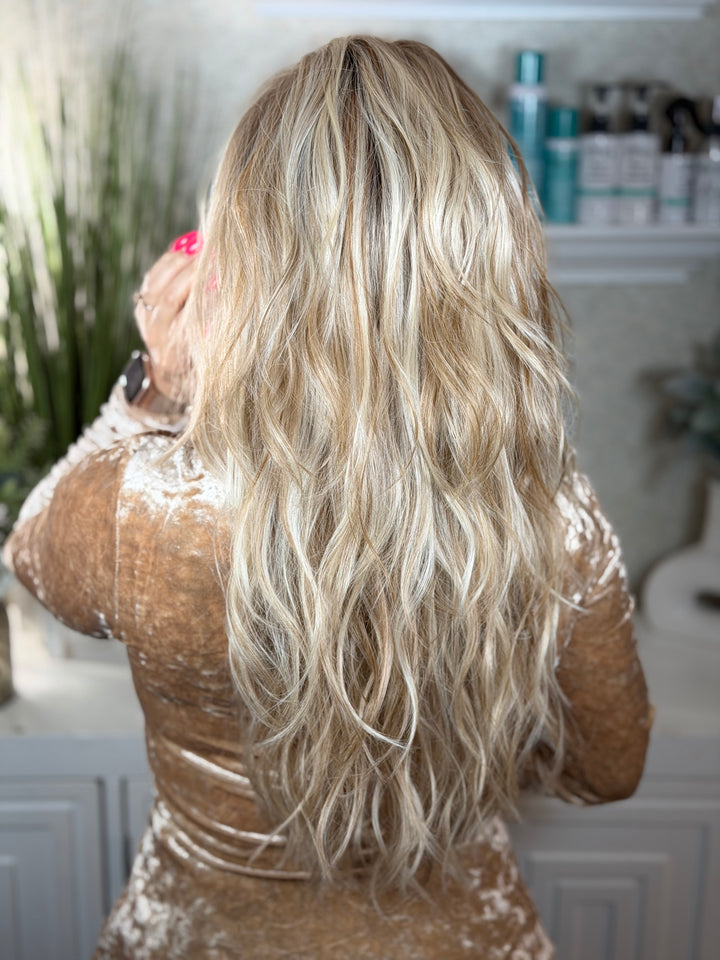 SMOKE SHOW - Sandy Blonde