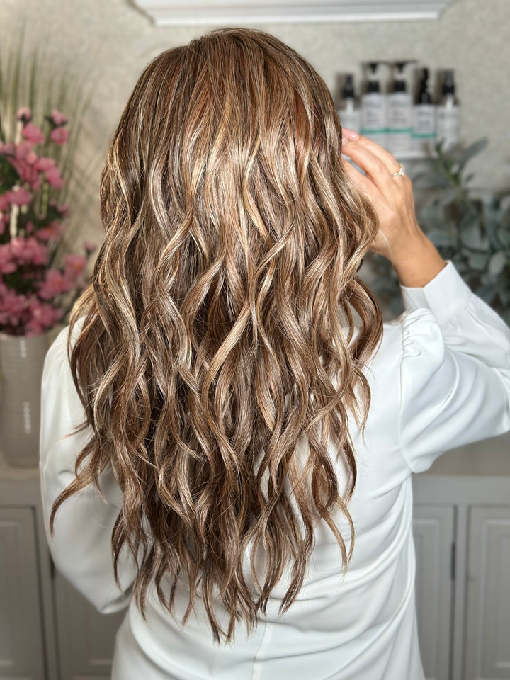 SWEET ROMANCE - Toasted Almond