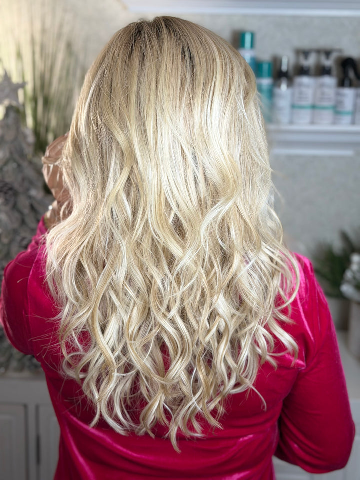 ALMOST FAMOUS - Paparazzi Blonde