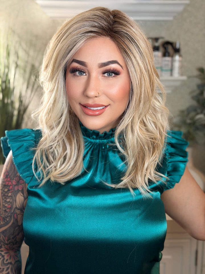 FASHION FORWARD - Neutral Sand Blonde