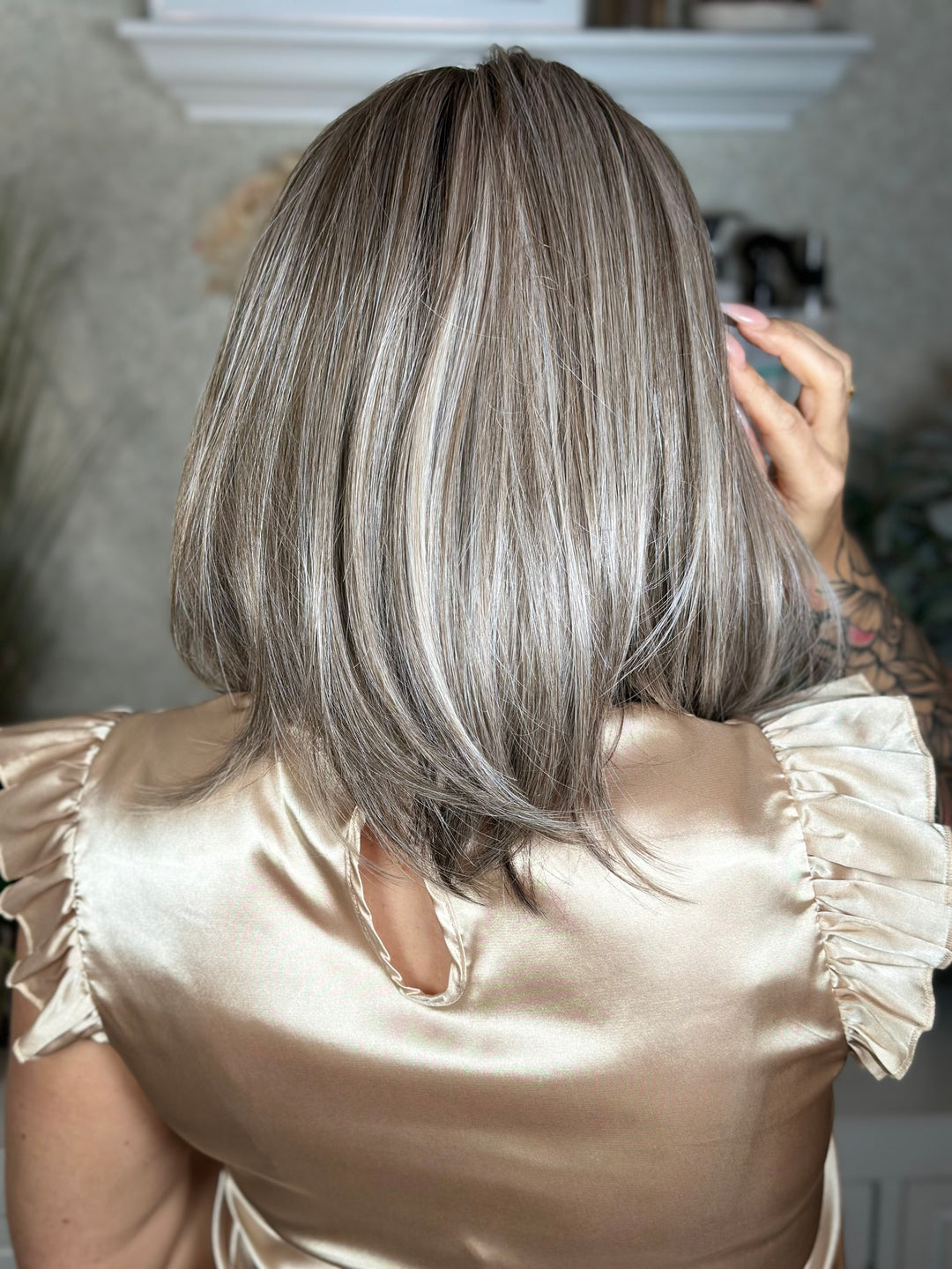 SHOW STOPPER - Sandy Silver