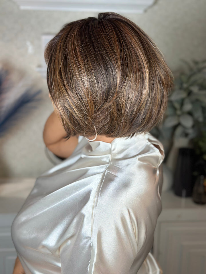 VACATION VIXEN - Hazelnut Expresso