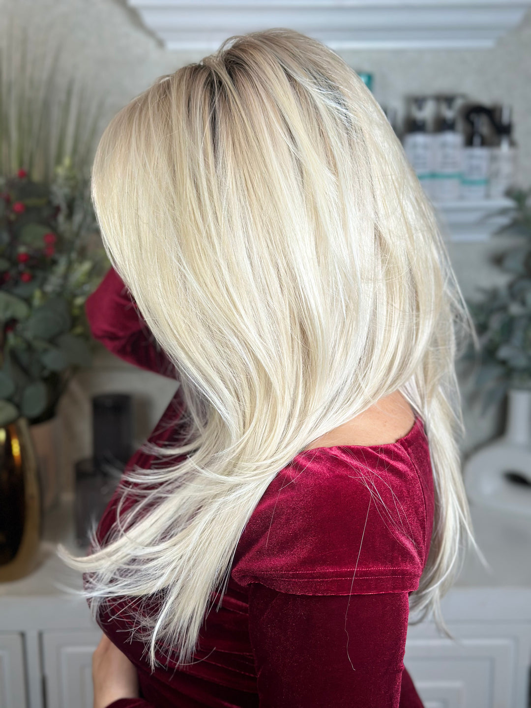 SWEET SEDUCTION - Hollywood Blonde
