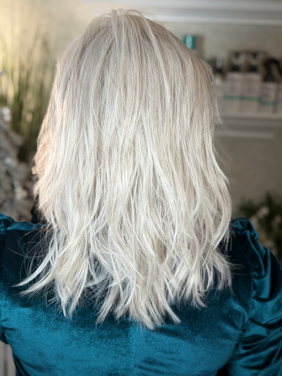 LUCKY BREAK - Burnished Snow