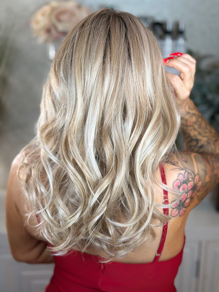 GRACIOUS HEART - Neutral Sand Blonde