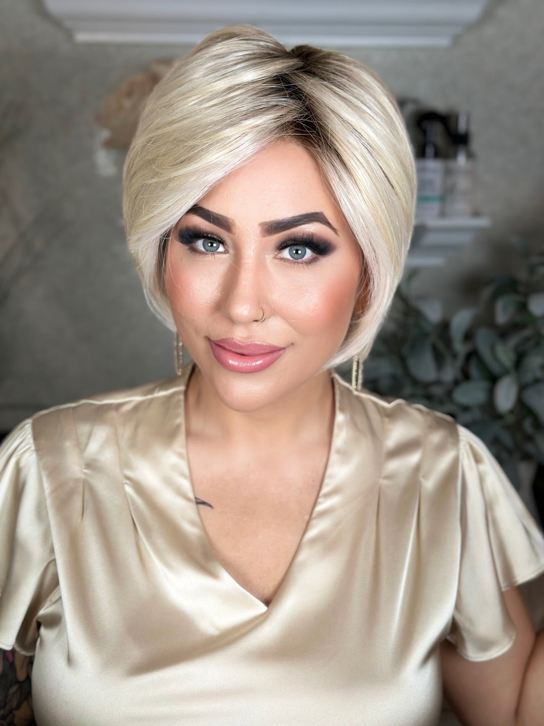PRECIOUS MOMENT - Hollywood Blonde