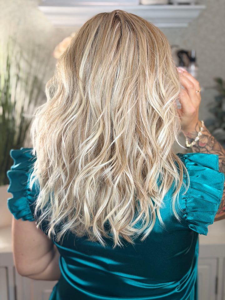 FASHION FORWARD - Neutral Sand Blonde