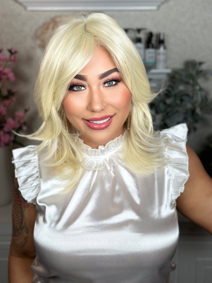 ELEGANCE AWAITS - Creamy Blonde