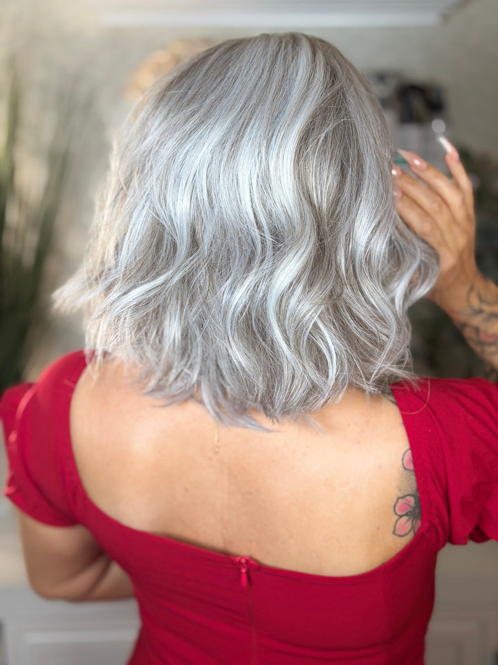 CROWD CHASER - Burnished Grey
