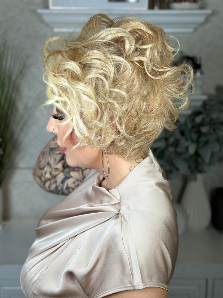 SASSY MISFIT - Cashmere Cream*