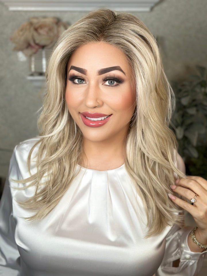SECRET LIASON - Paparazzi Blonde