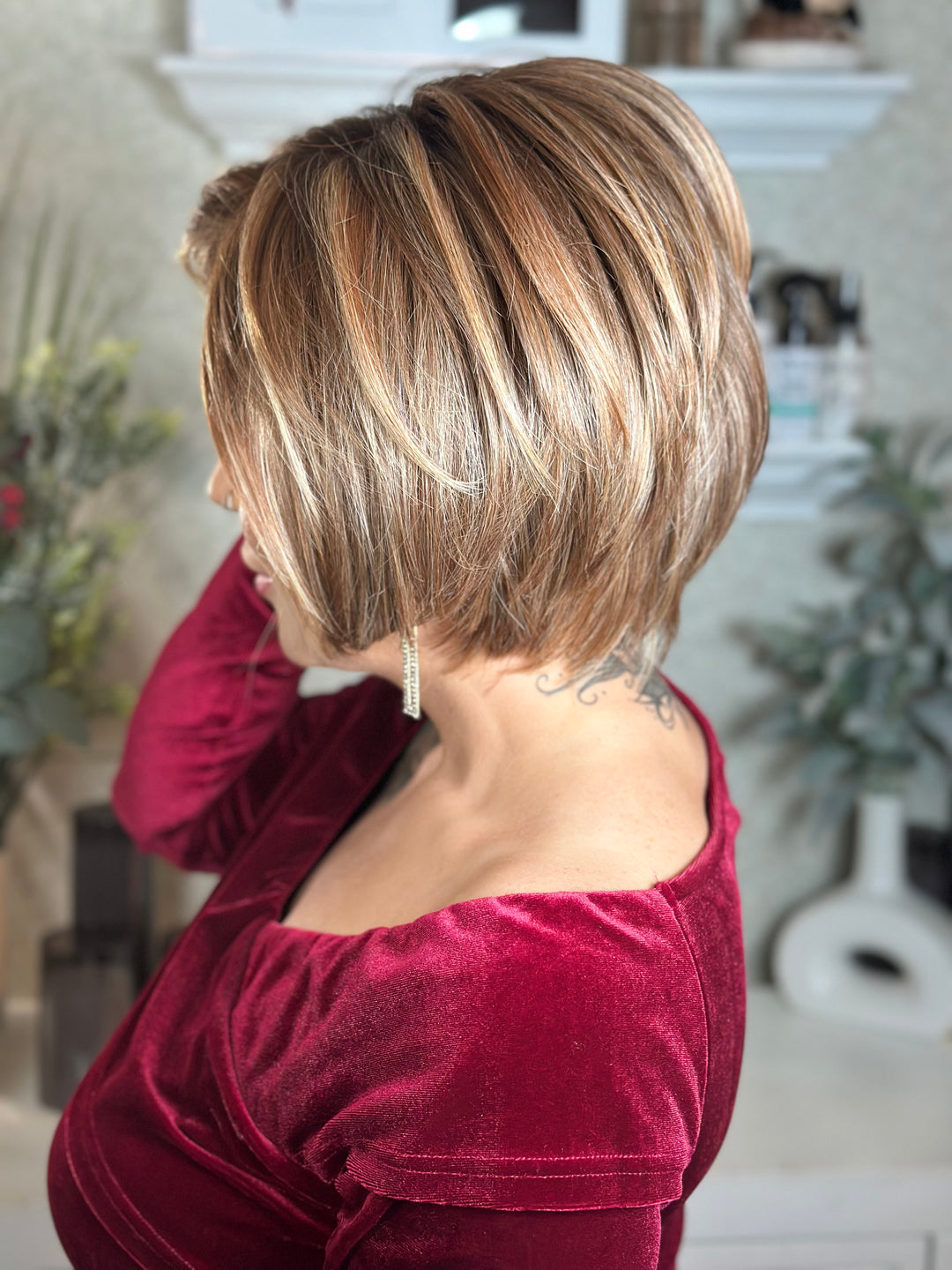 HIGH PROFILE - Toasted Almond