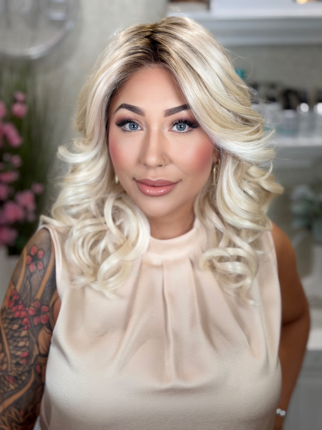 HOT COMMODITY - Hollywood Blonde