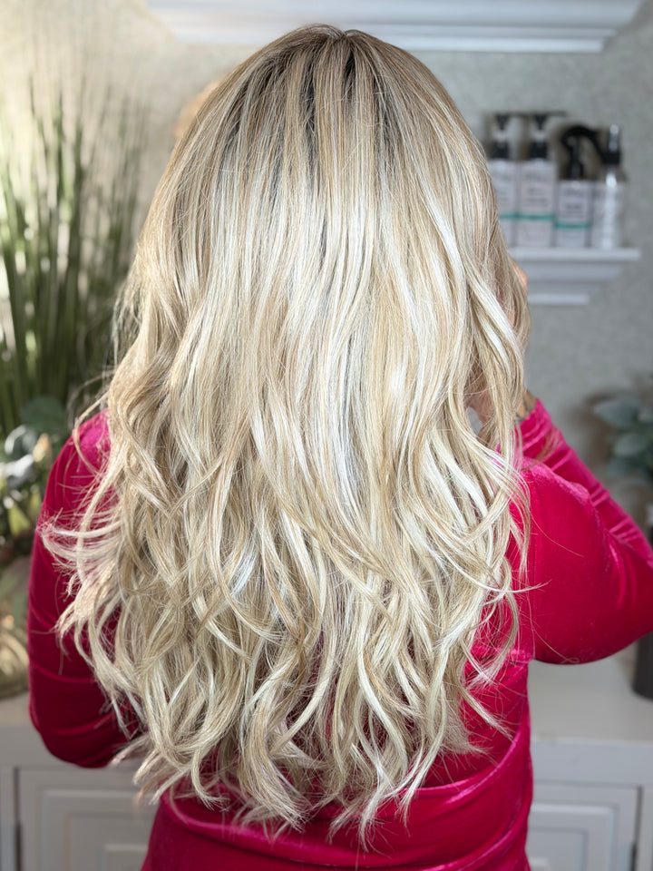 LIVING LEGEND - Sandy Blonde