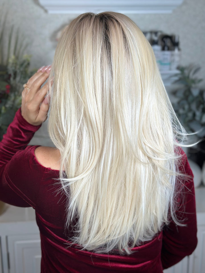 SWEET SEDUCTION - Hollywood Blonde