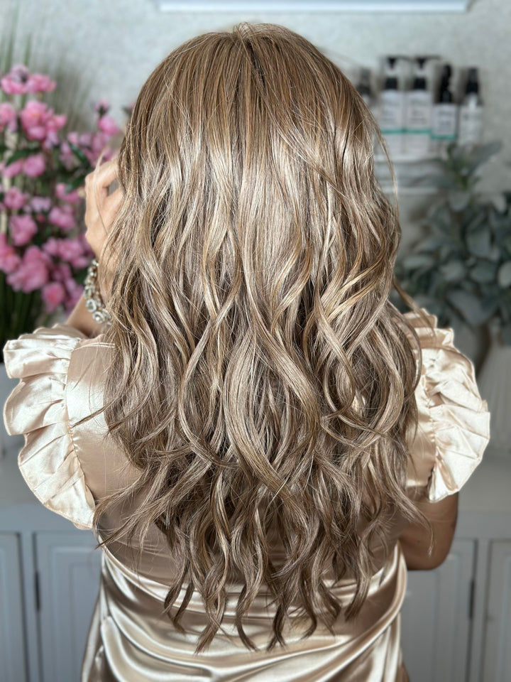 SWEET ROMANCE - Almond Swirl