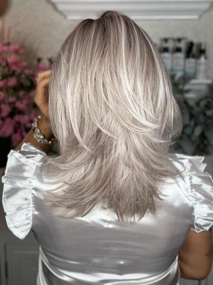 ELEGANCE AWAITS - Dove Grey