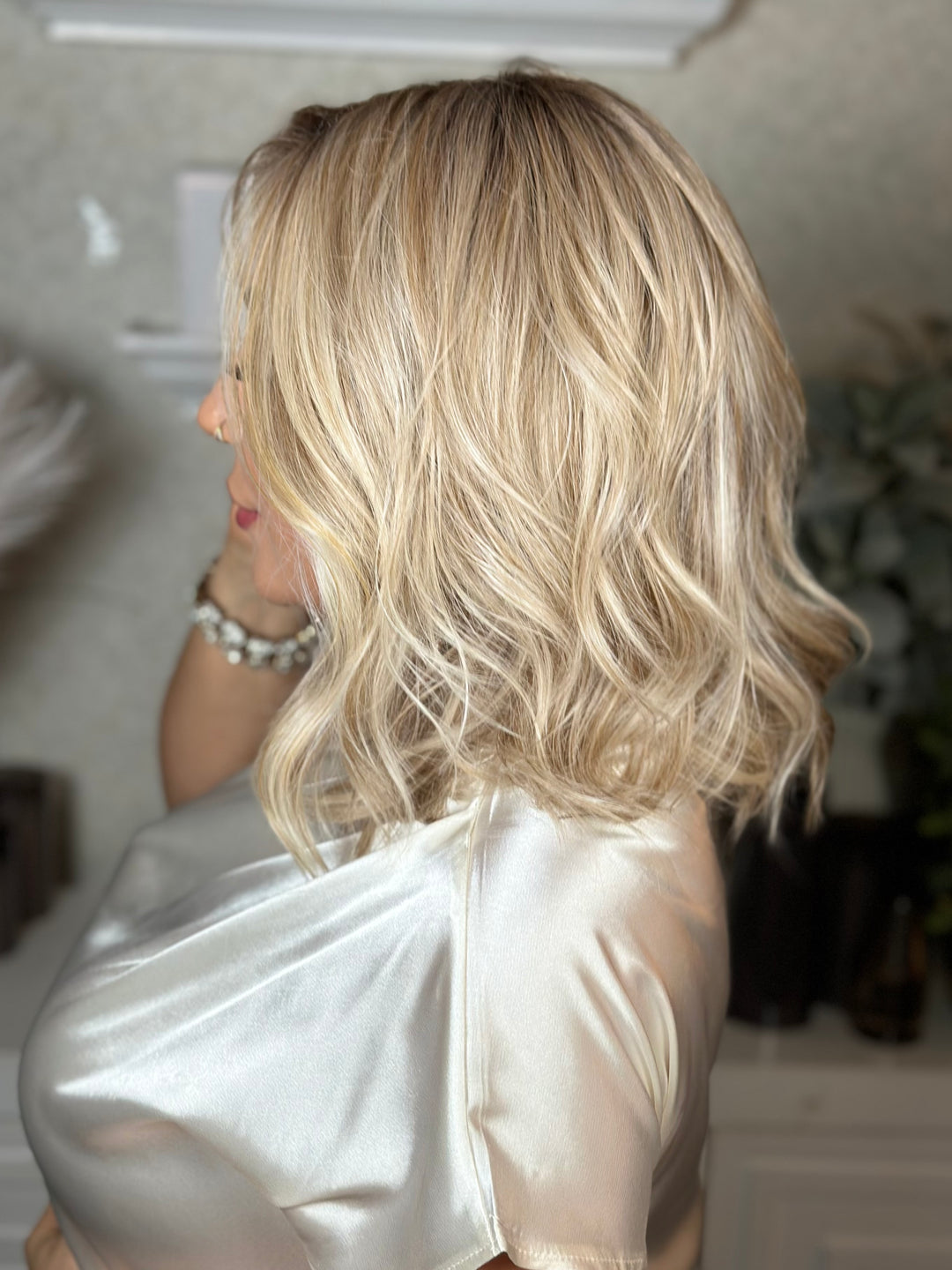 COASTAL CHARM - Neutral Sand Blonde