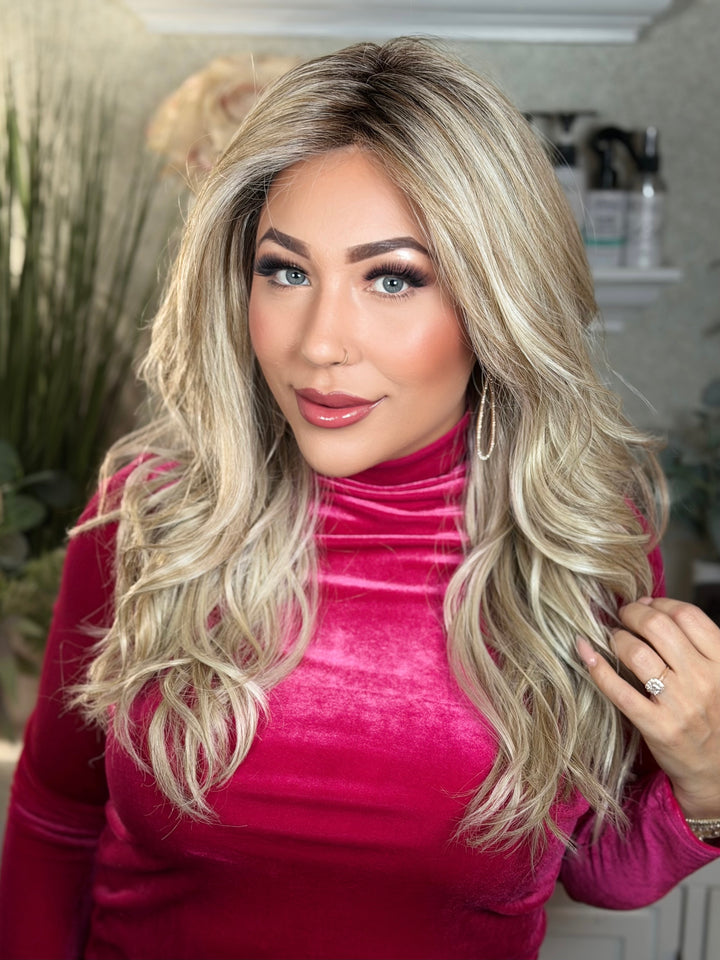 LIVING LEGEND - Sandy Blonde