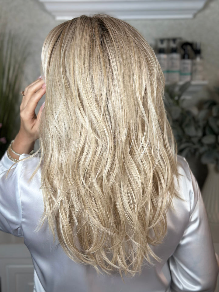 SECRET LIASON - Paparazzi Blonde