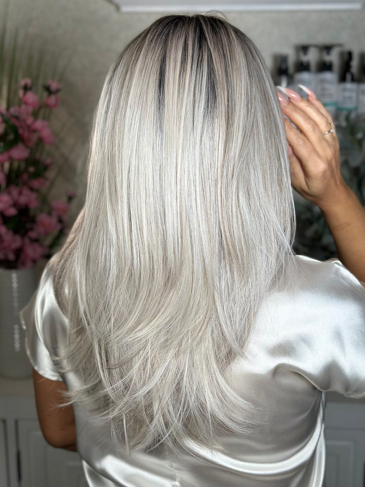 GRAND ENTRANCE - Stone Blonde*