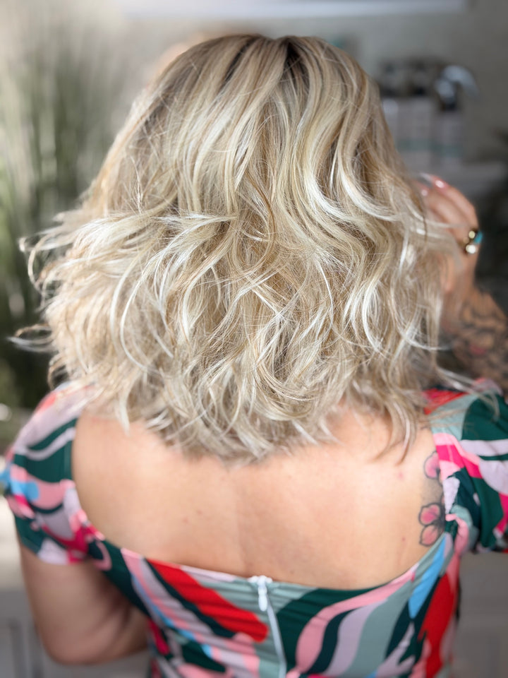 PLAYFUL TEASE - Sandy Blonde
