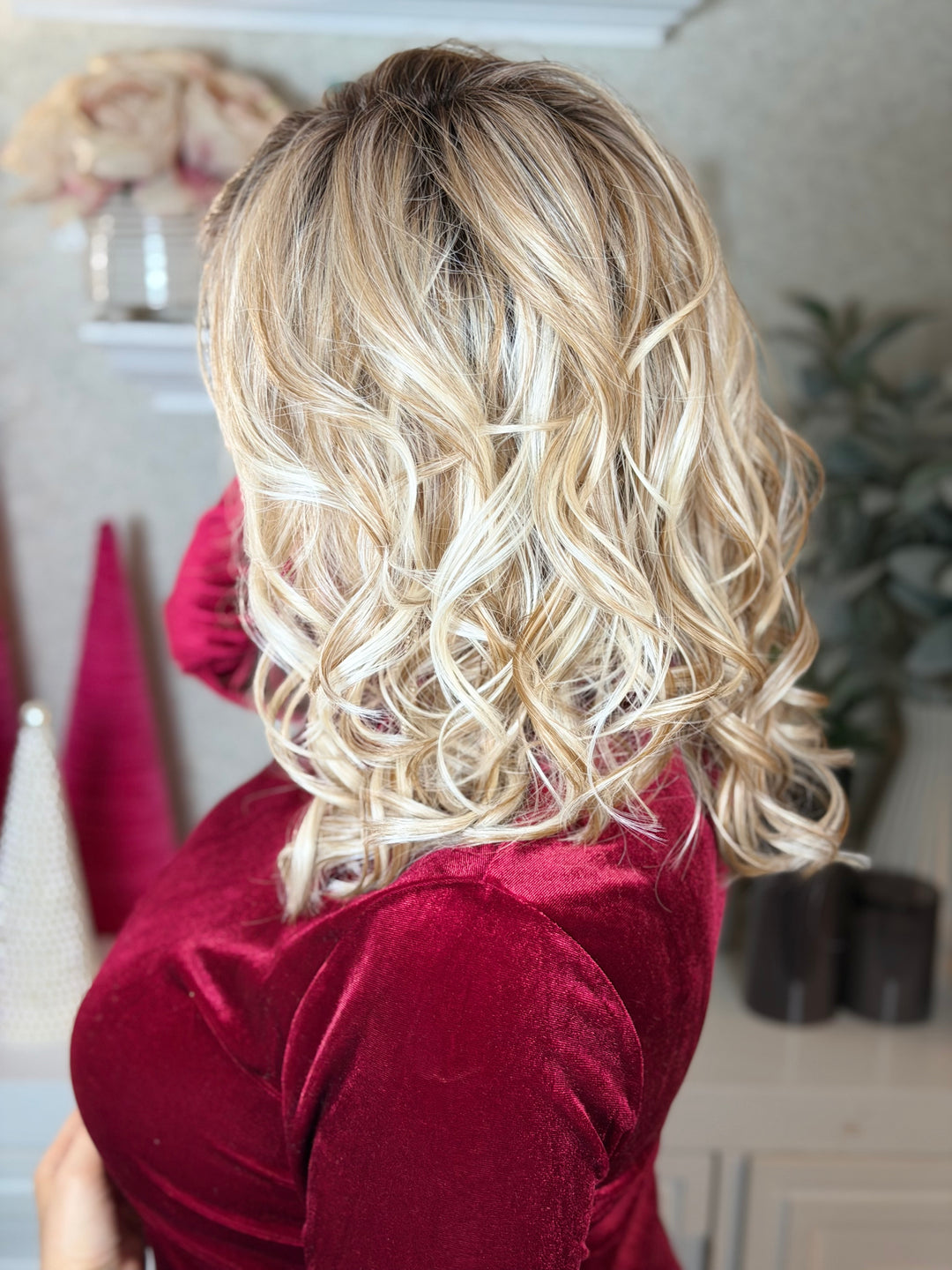 FIRST CHOICE - Neutral Sand Blonde*