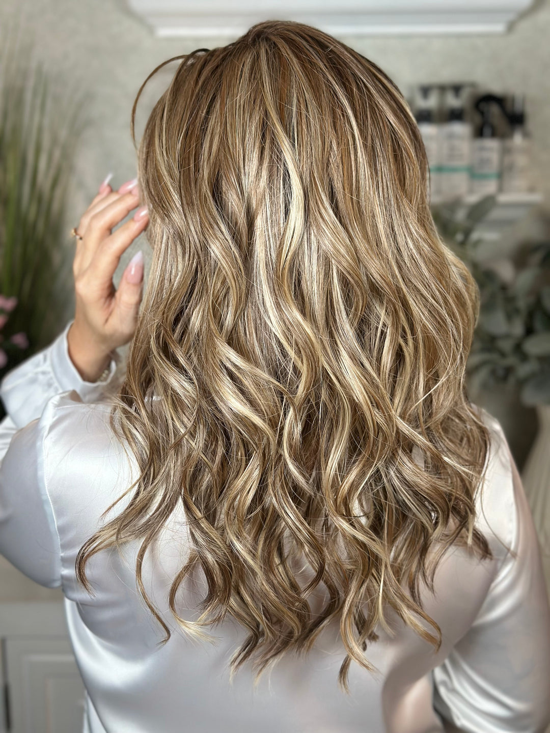 WINNERS CIRCLE - Almond Latte*