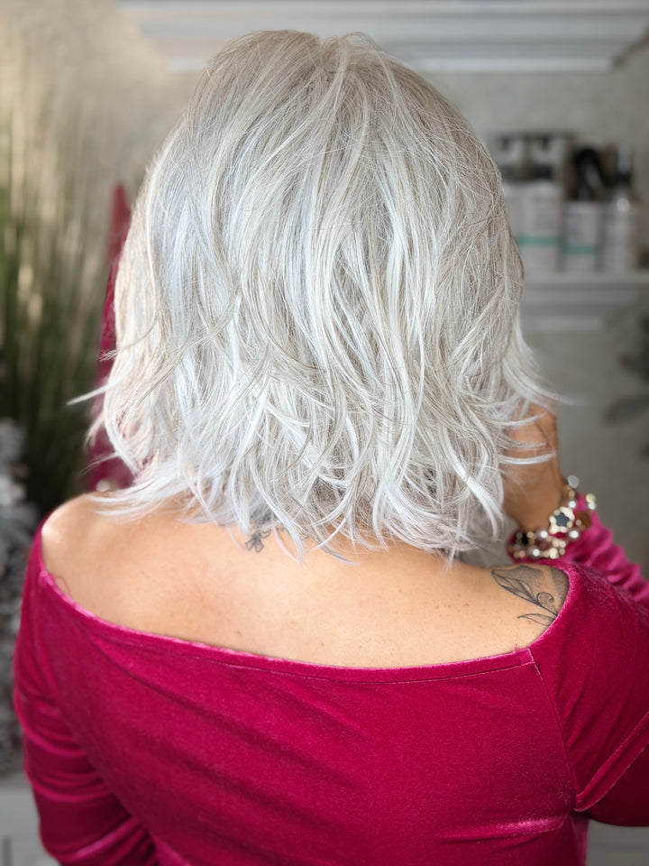 CALLING COMPLIMENTS - Burnished Snow