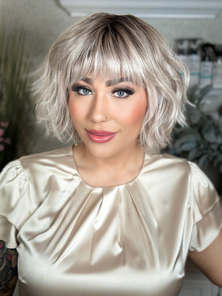CLASSY SASS - Dove Grey