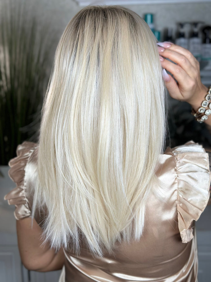 INFINITE LOVE - Hollywood Blonde