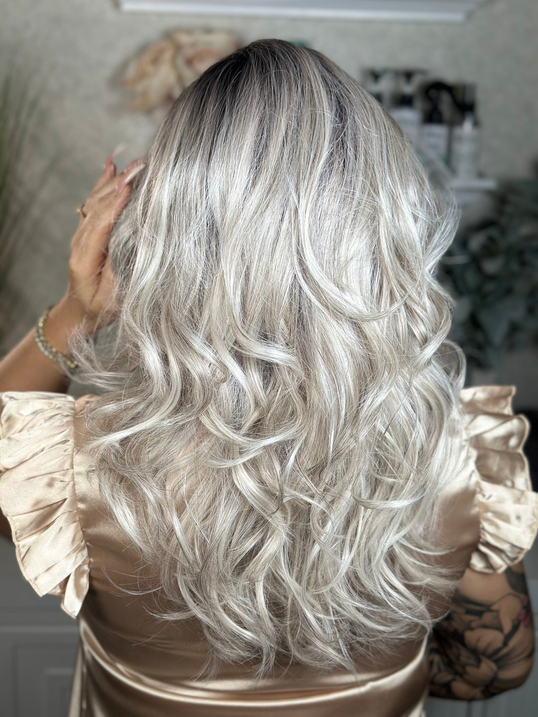 LAVISH LIFESTYLE - Stone Blonde