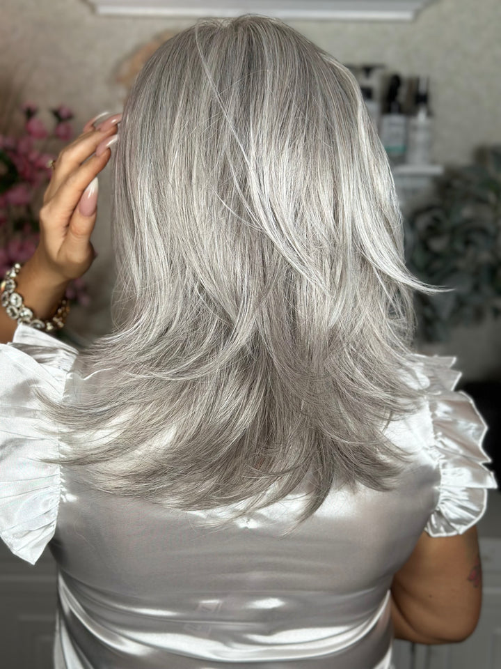 ELEGANCE AWAITS - Sugared Smoke