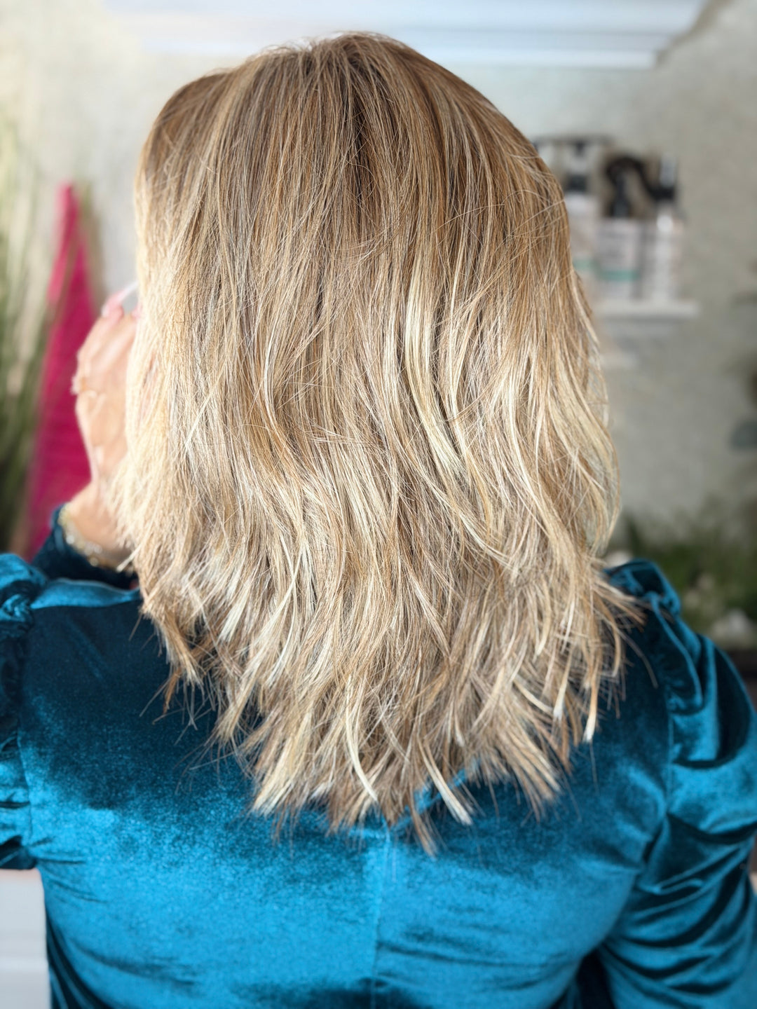 LUCKY BREAK - Almond Latte