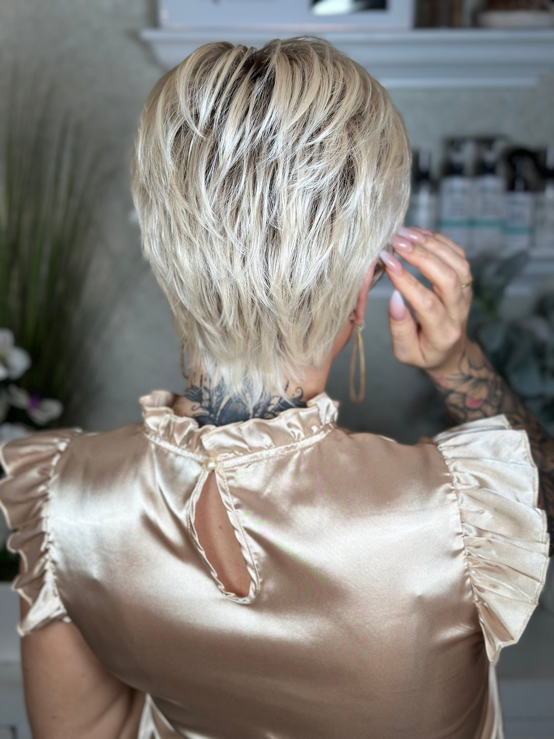 FEELING FAB - Hollywood Blonde
