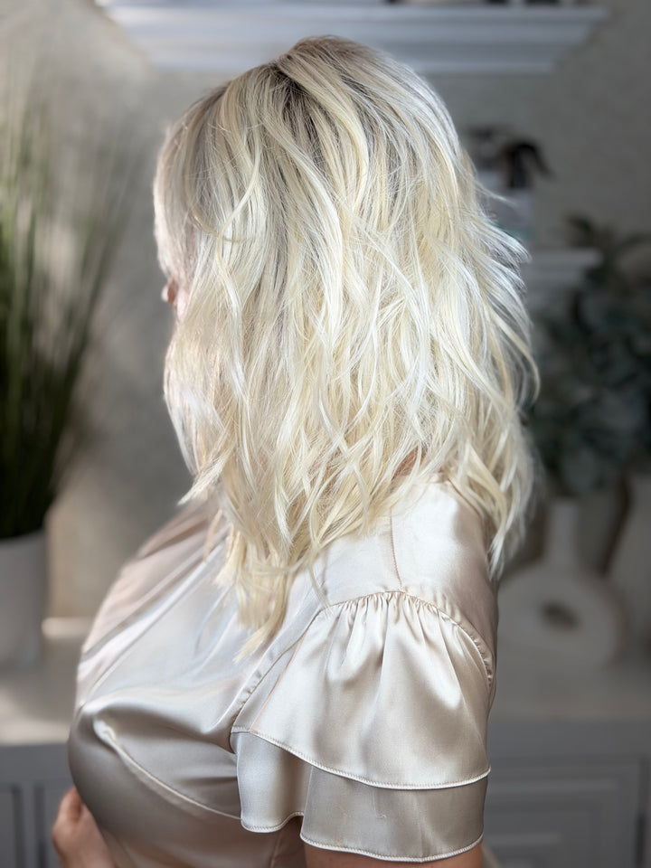 PRETTY POMP - Swedish Blonde