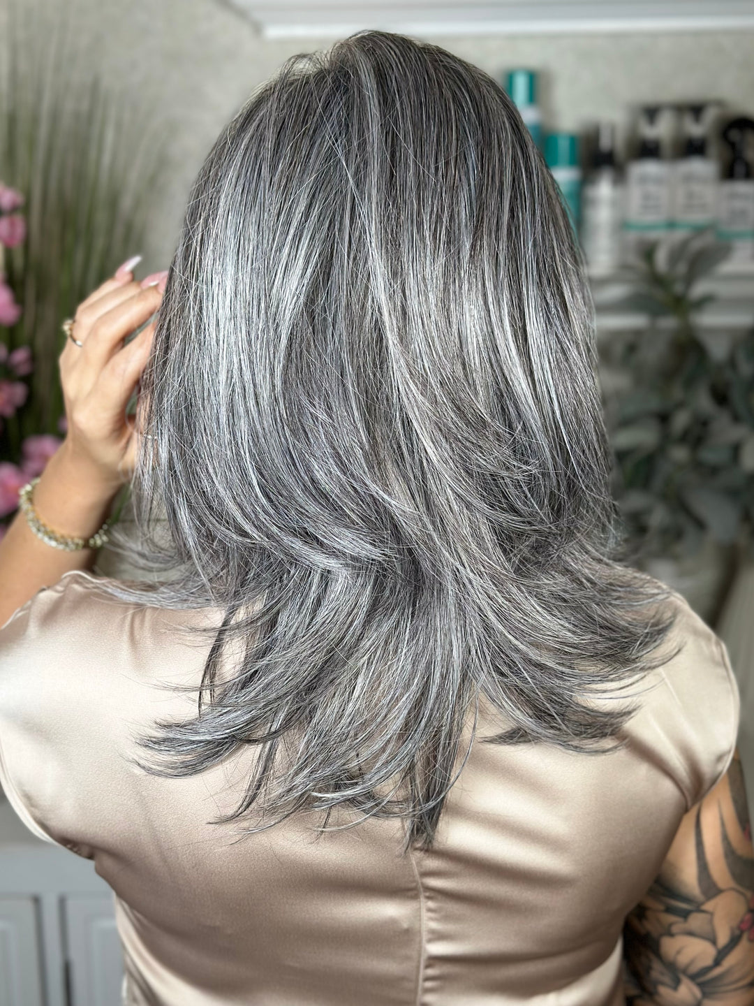 ELEGANCE AWAITS - Salt & Pepper*