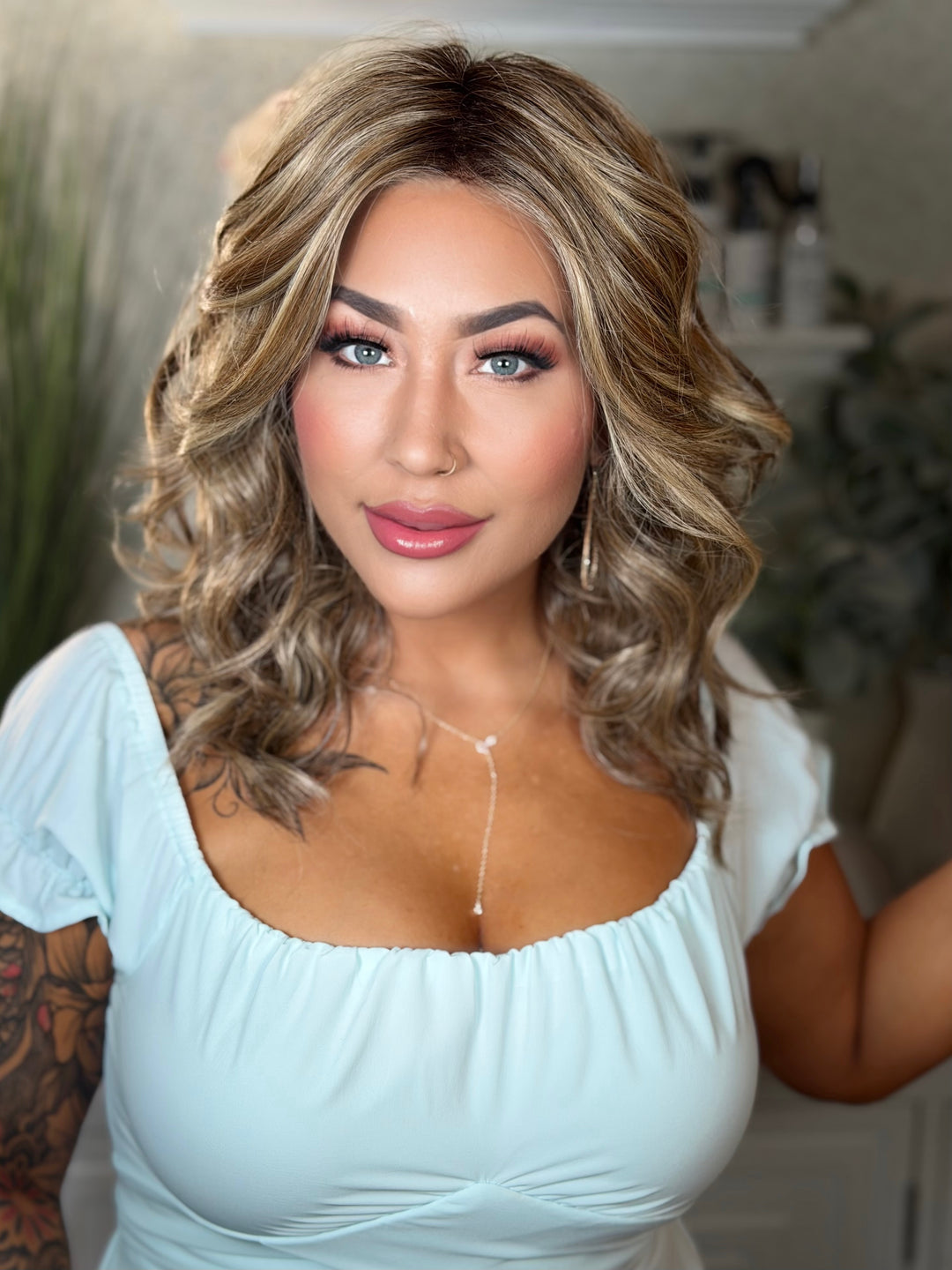 GORGEOUS GODDESS - Walnut Latte