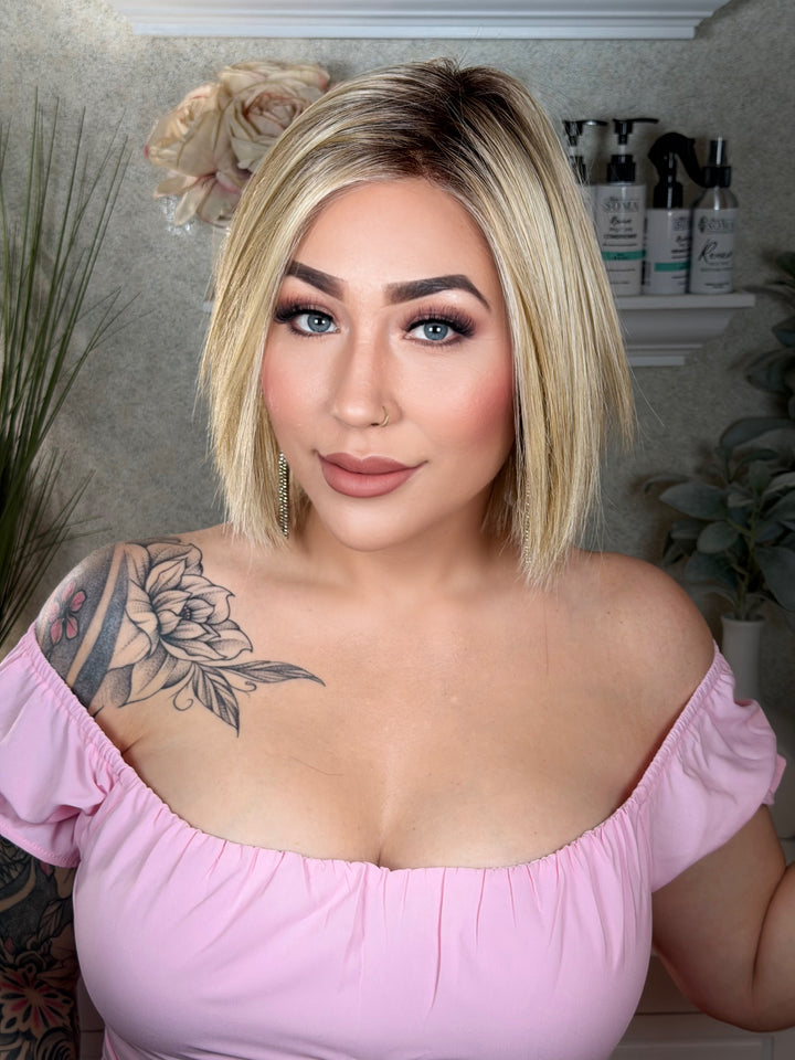 CLASS ACT - Buttercream Blonde*