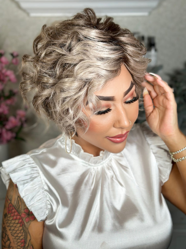 SASSY MISFIT - Sandy Silver
