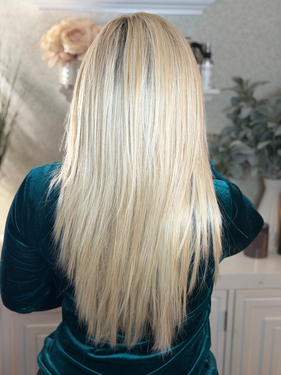 RUNWAY MODEL - Macadamia Blonde