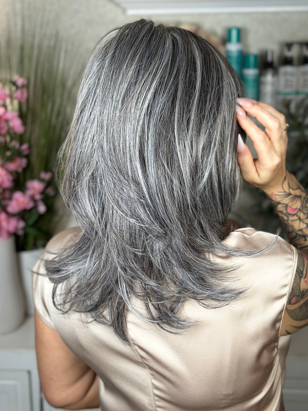 ELEGANCE AWAITS - Salt & Pepper*