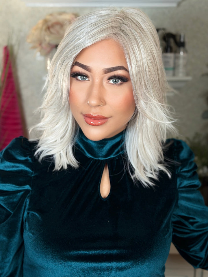 LUCKY BREAK - Burnished Snow