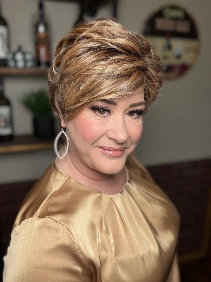 FEELING FAB - Toasted Almond