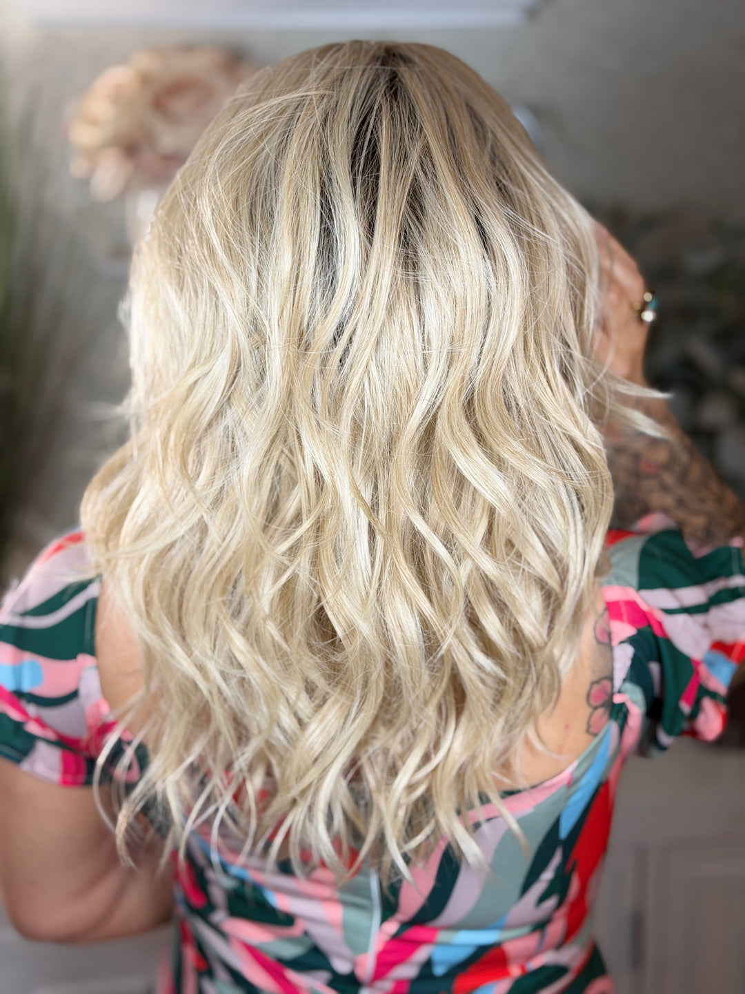 WORLD FAMOUS - Macadamia Blonde