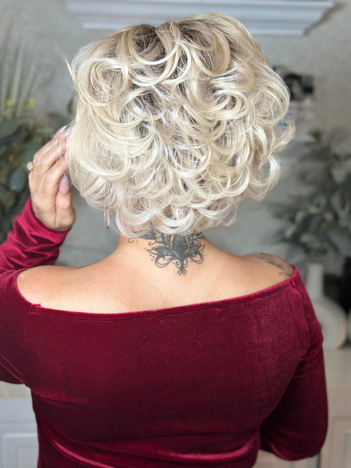 SOFT FOCUS - Hollywood Blonde