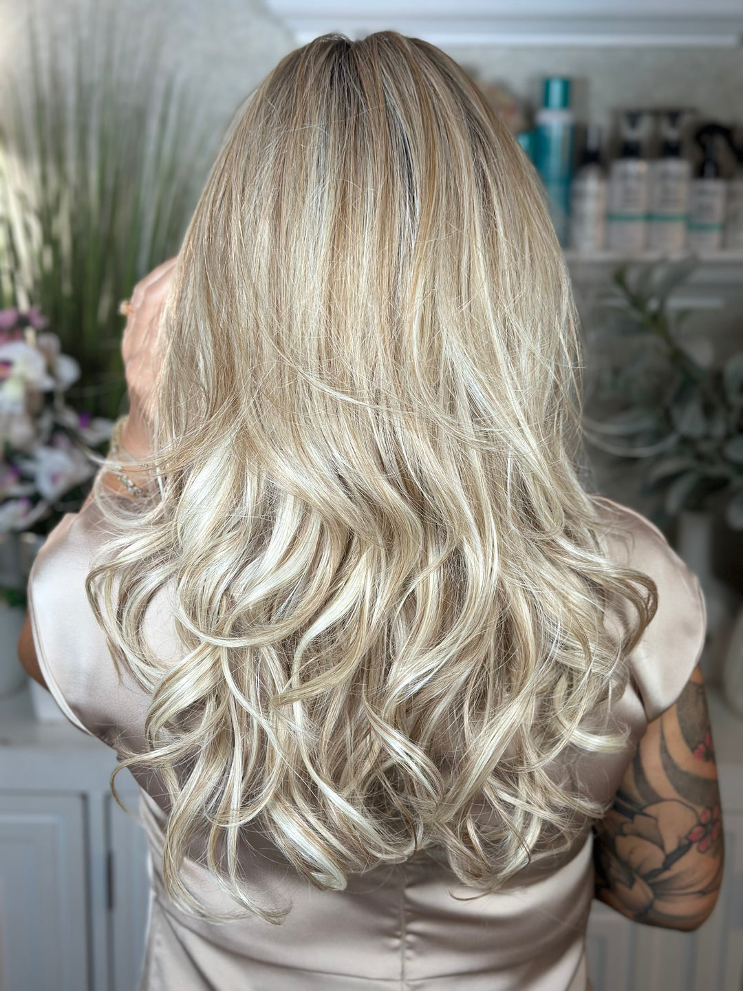 DIRTY SECRET - Executive Blonde